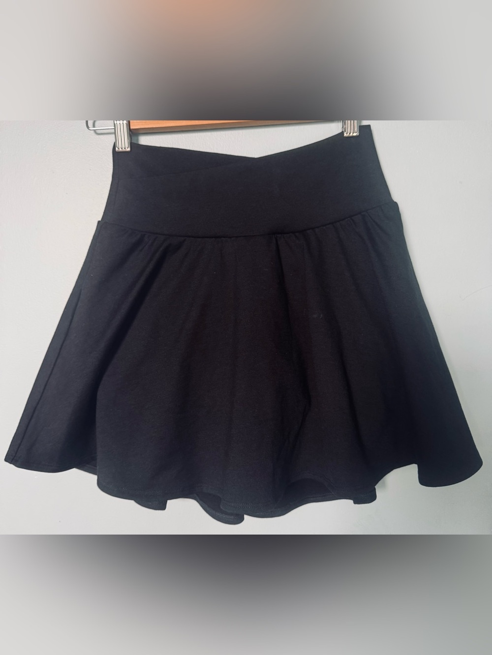 Old Navy Black comfy mini skirt shorts